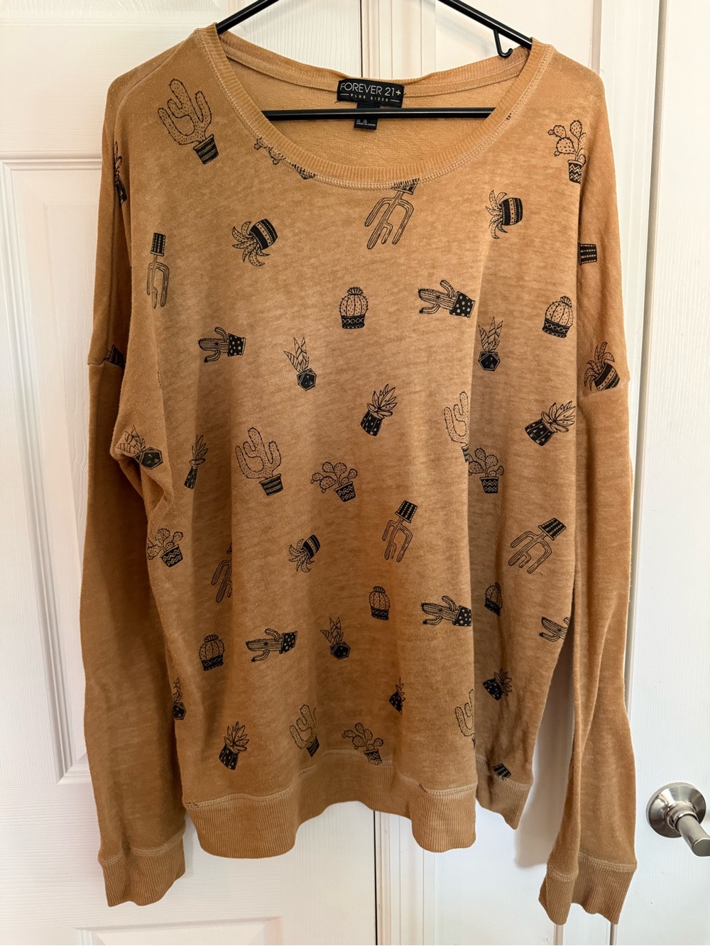 Forever 21 Men's Tan Cactus & Succulent Crewneck Lightweight Sweater